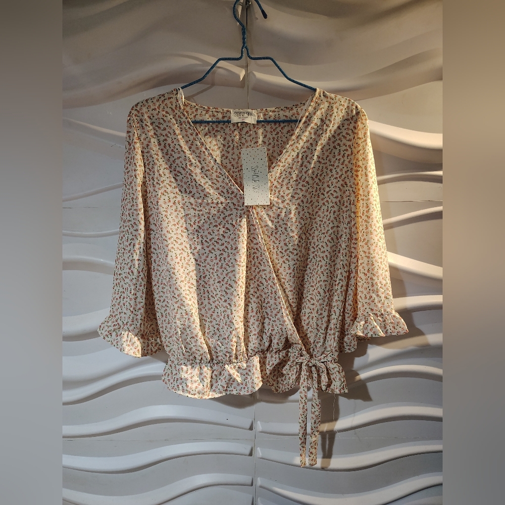 New Sienna Sky Floral Side Wrap Blouse Size M